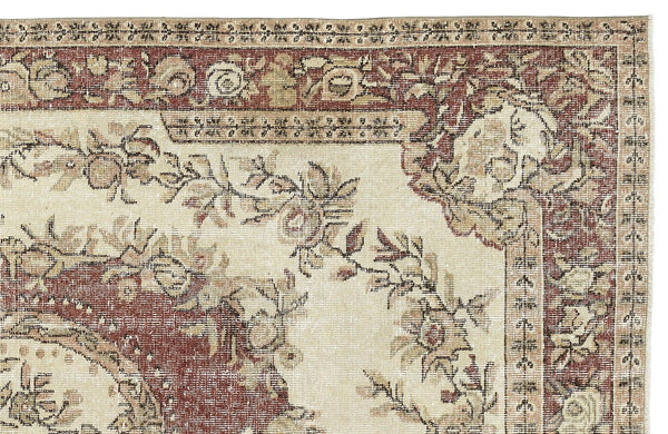 Bej Anadolu Eskitme Madalyonlu Yün Halı 174x301 - Özel Seri