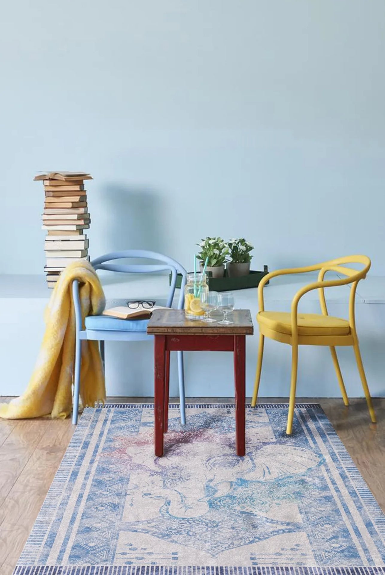 Kamiensk Mavi Figürlü Dijital Baskı Halı Halınet