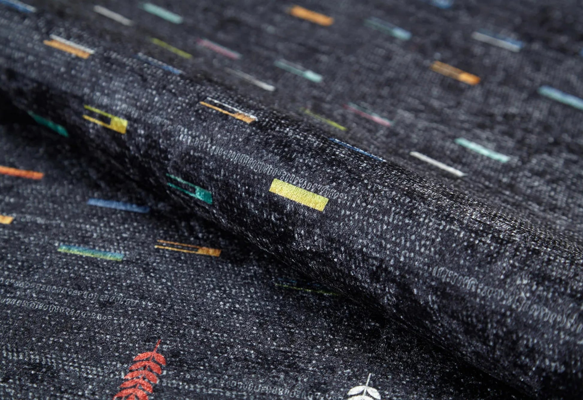 Siyah Modern Halı - Yıkanabilir - Kaymaz Taban - Pati Dostu