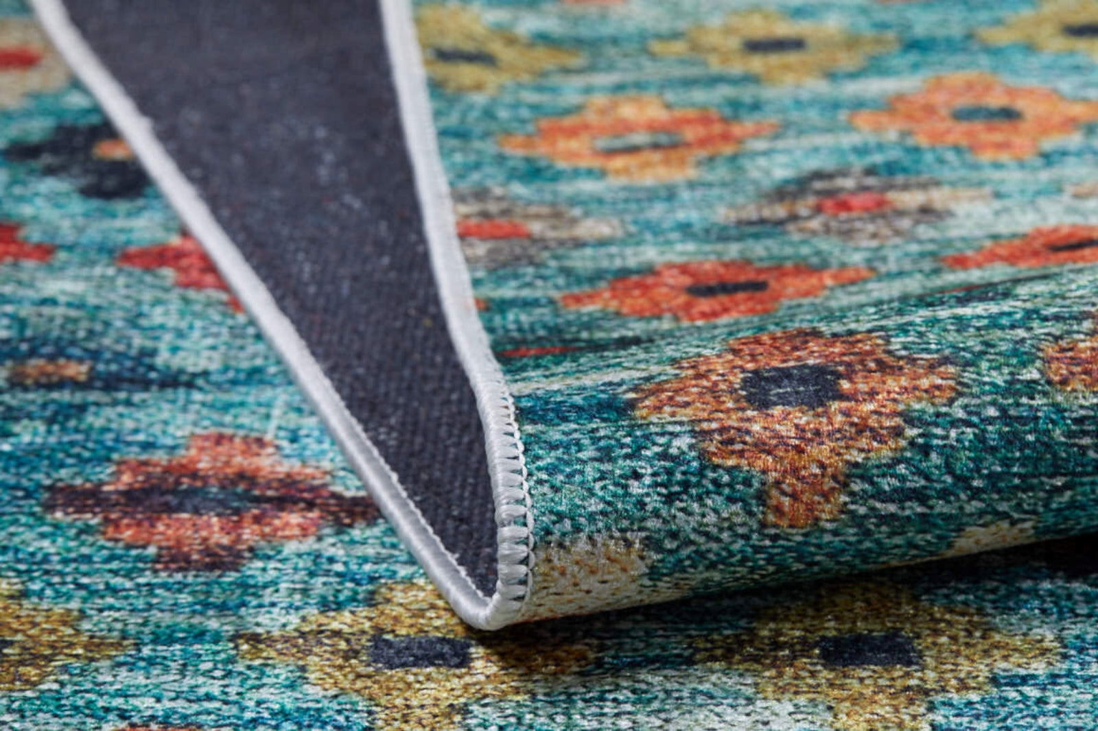 Kansk Yeşil Çiçekli Dijital Baskı Halı Halınet