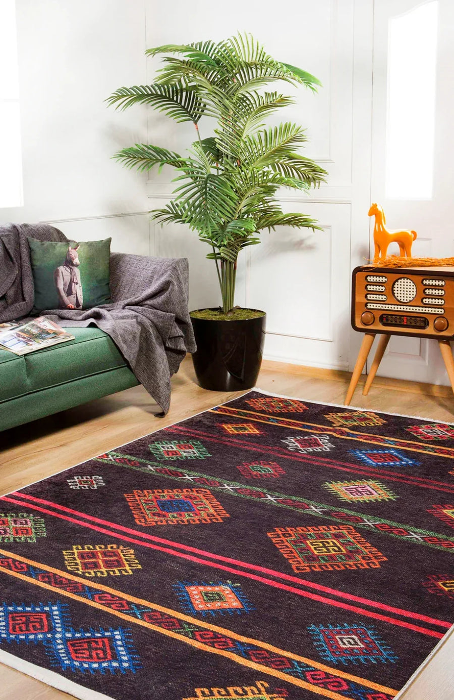 Kırmızı Mavi Etnik Geometrik Halı - Yıkanabilir - Kaymaz Taban - Pati Dostu