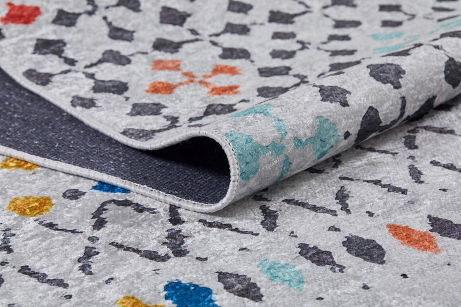 Reutov Beyaz Modern Dijital Baskı Halı Halınet