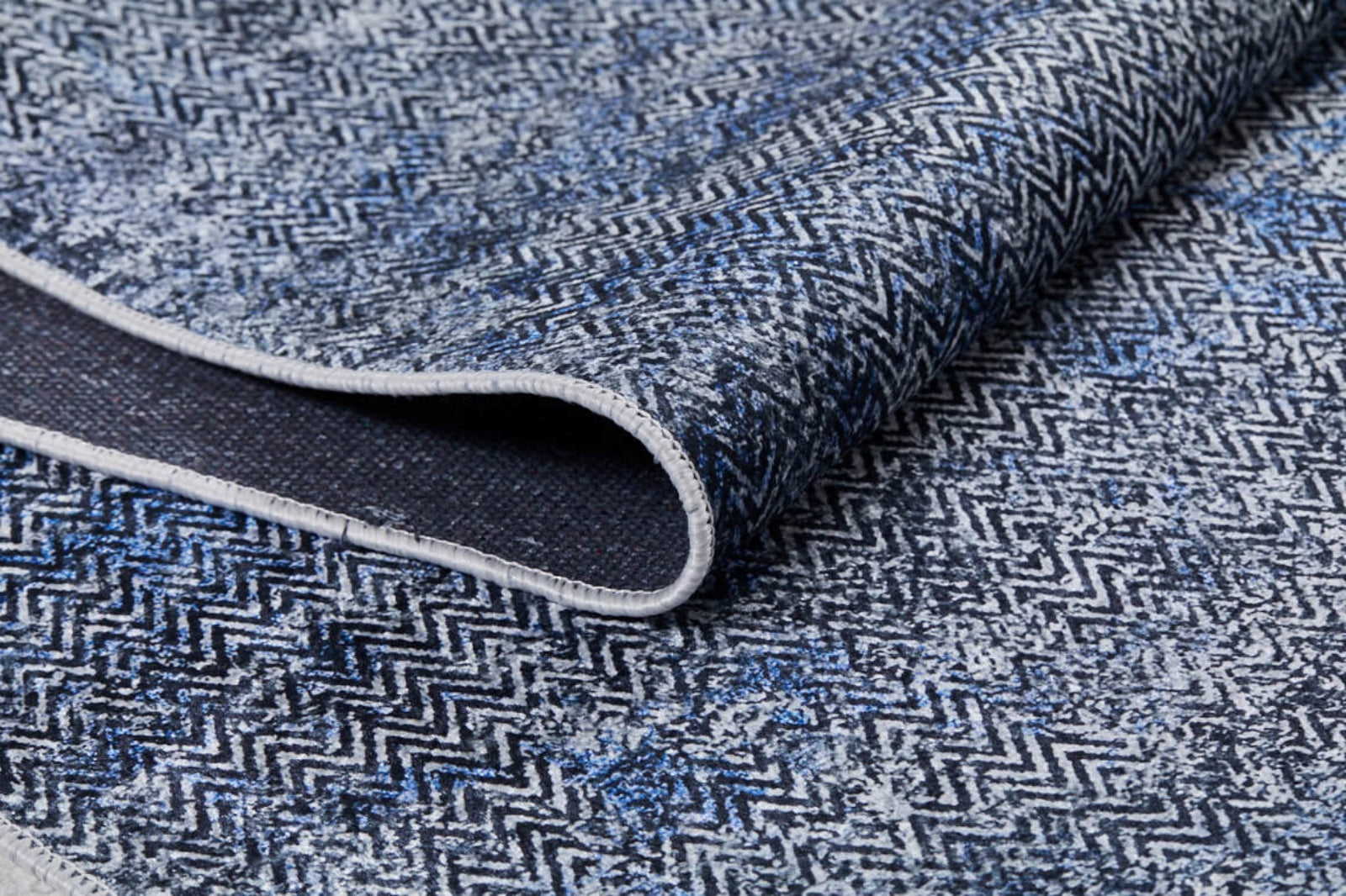 Voronej Mavi Zikzak Dijital Baskı Halı Halınet