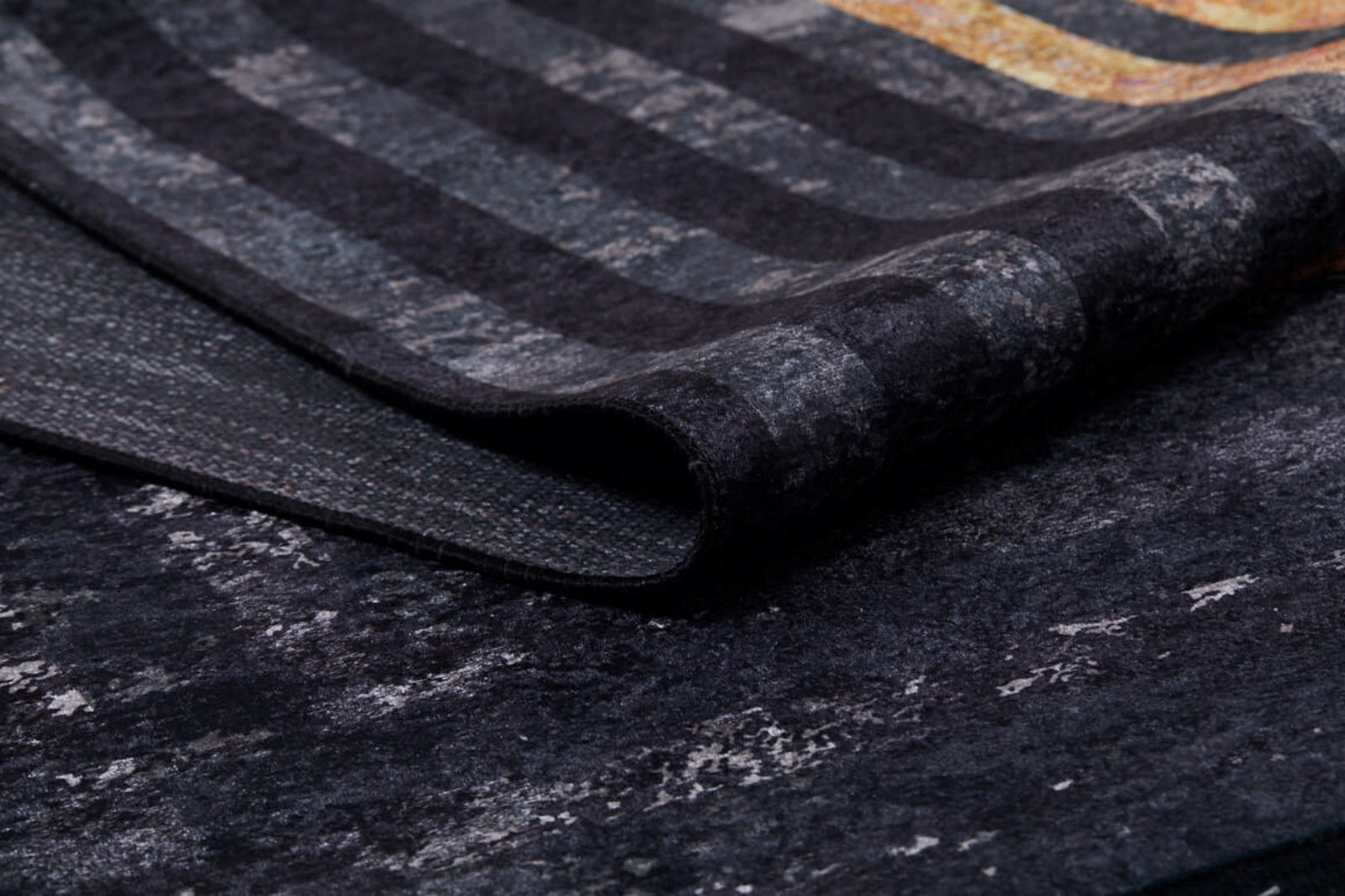 Tihoretsk Gold Çerçeveli Dijital Baskı Halı Halınet