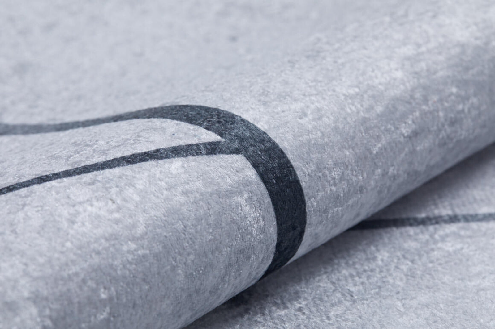 Rubtsovsk Gri Çerçeveli Dijital Baskı Halı Halınet