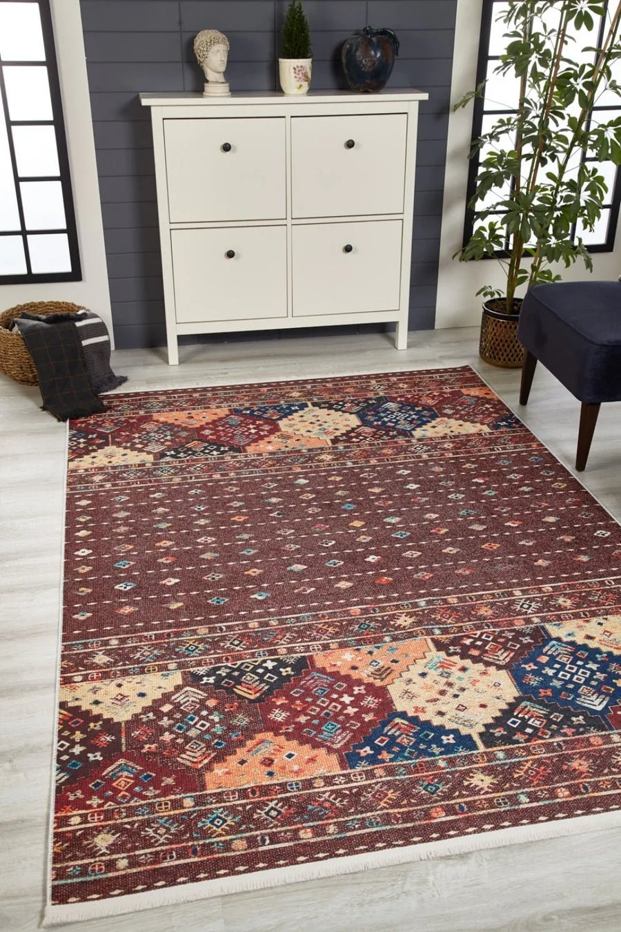 Etnik Motifli Geometrik Halı - Yıkanabilir - Kaymaz Taban - Pati Dostu