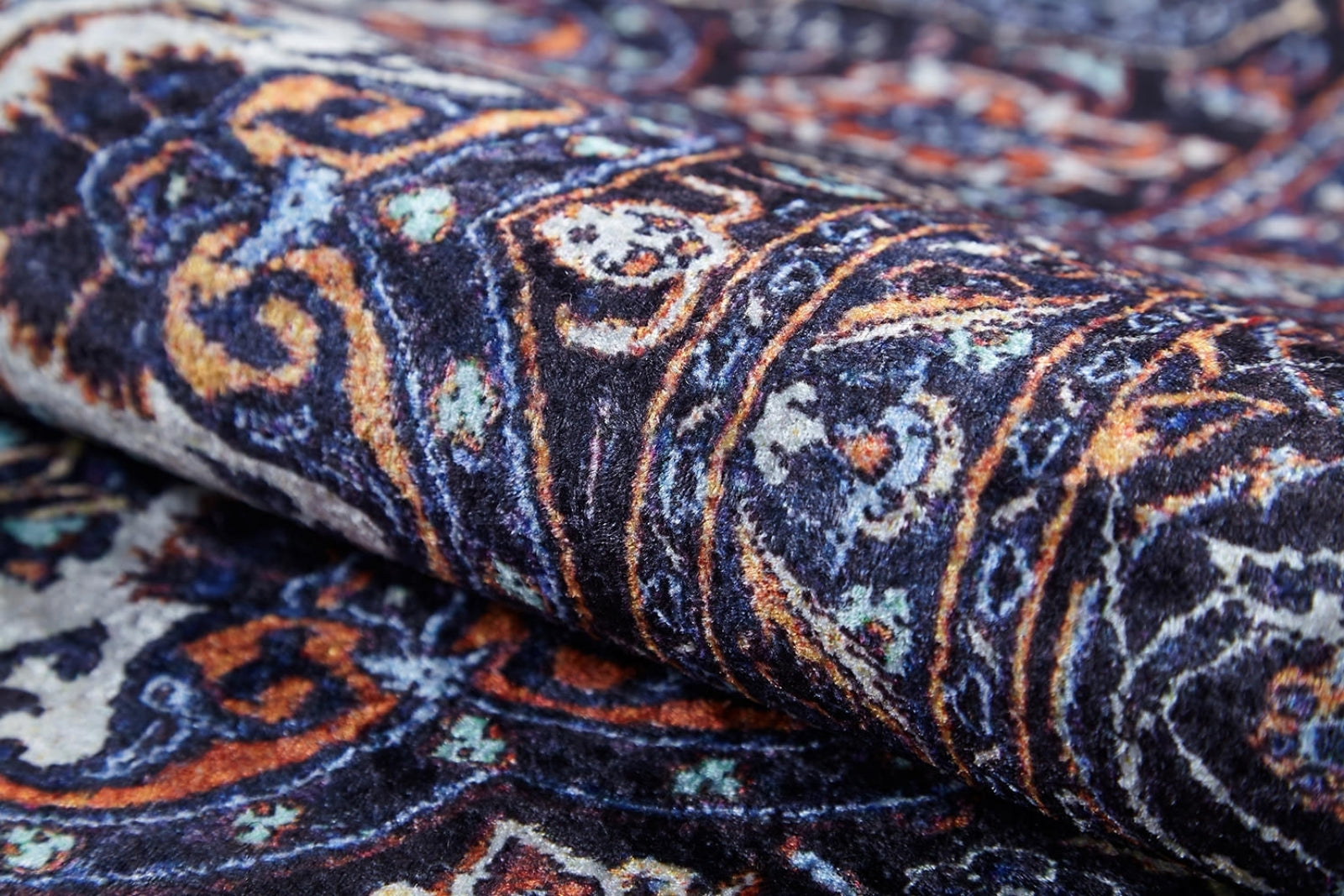 Maisuru Antrasit Klasik Dijital Baskı Halı Halınet