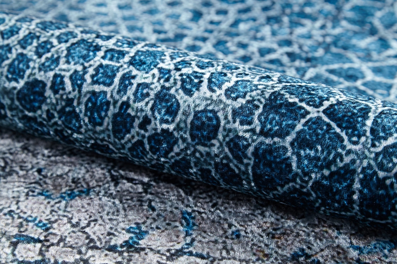 Layyah Mavi Modern Dijital Baskı Halı Halınet