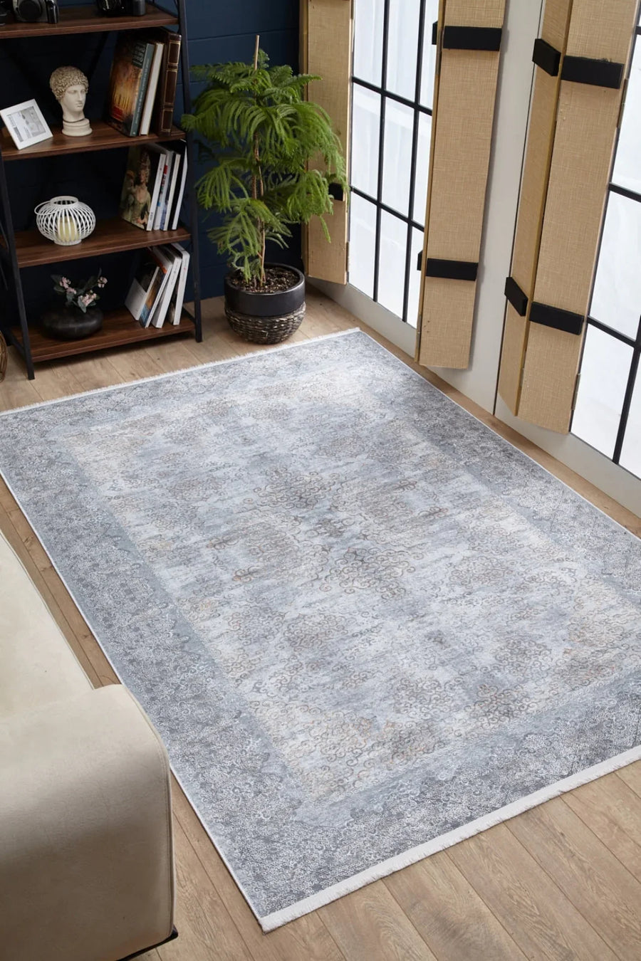 Beyaz Gri Klasik Minimalist Desenli Halı - Yıkanabilir - Kaymaz Taban - Pati Dostu