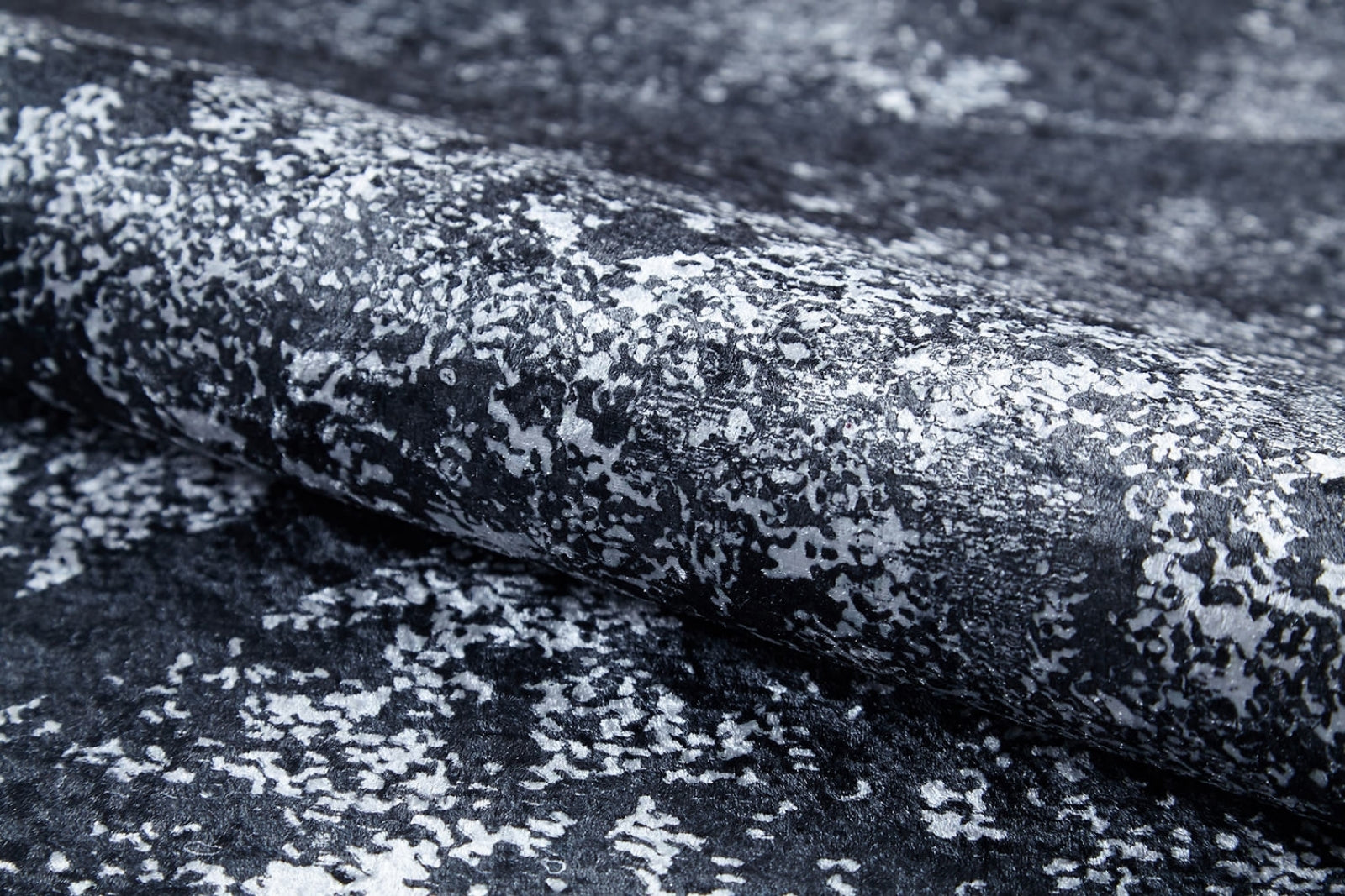 Fergana Antrasit Çizgili Dijital Baskı Halı Halınet