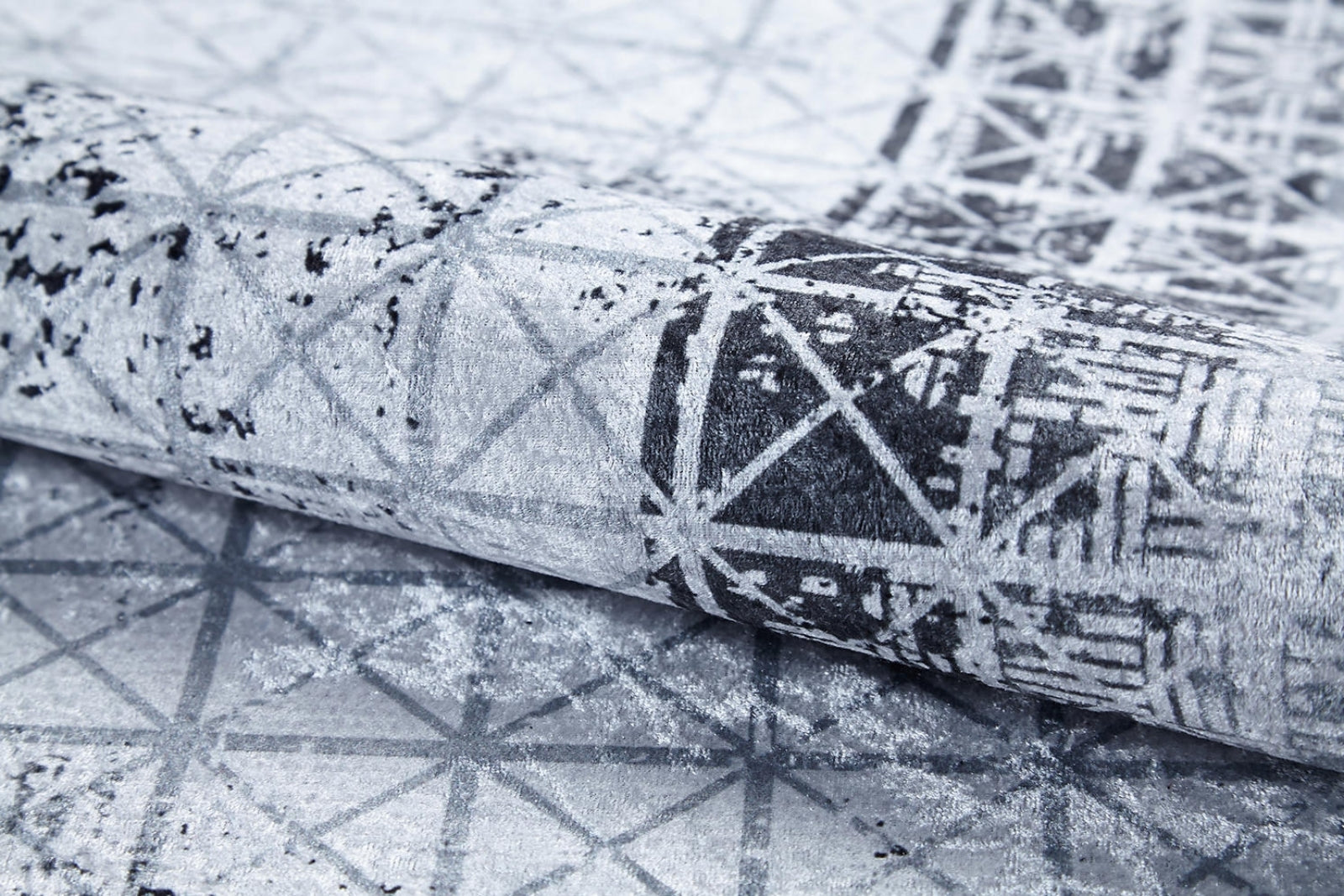 Ketta Gri Çerçeveli Dijital Baskı Halı Halınet