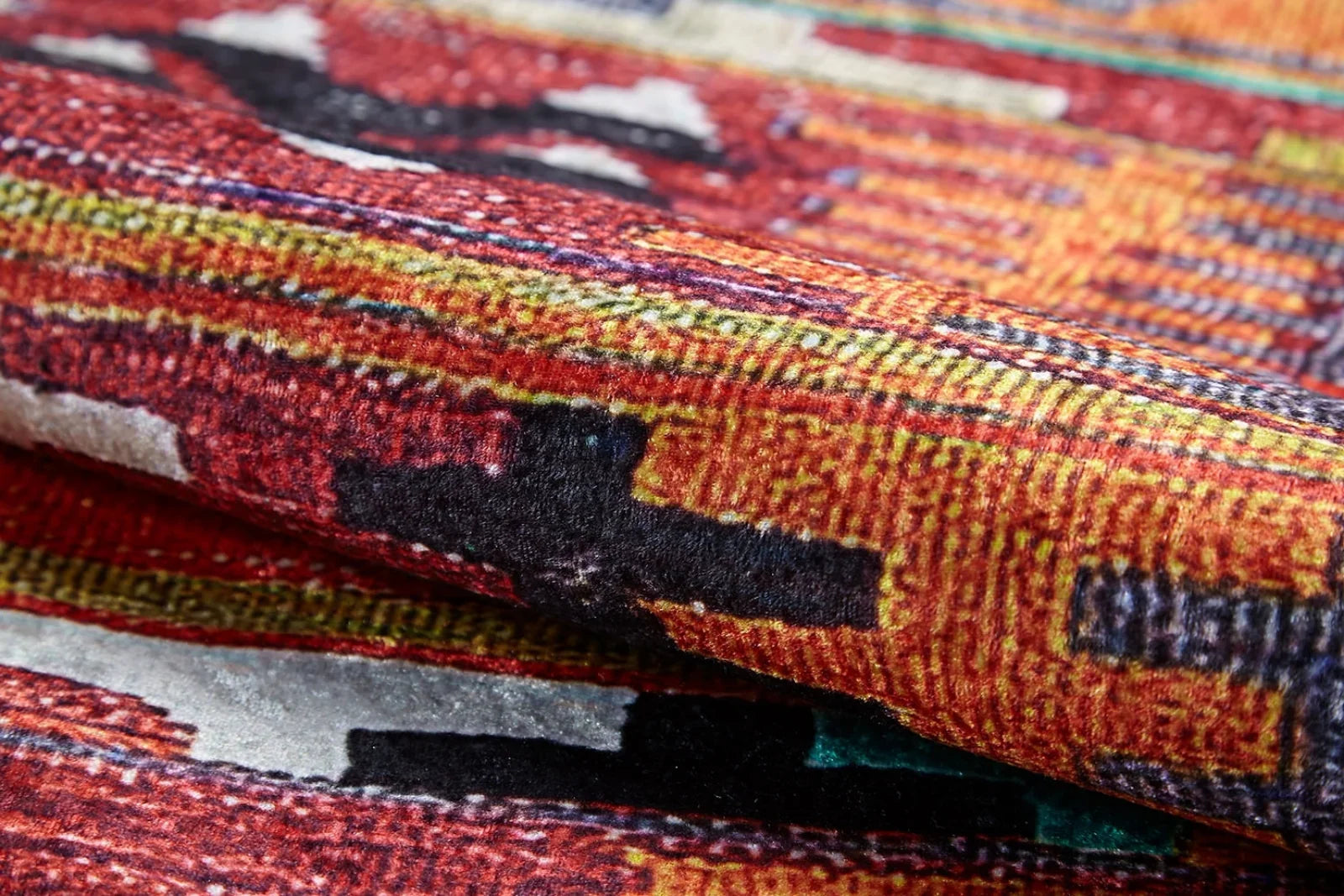 Geometrik Desenli Modern Halı - Yıkanabilir - Kaymaz Taban - Pati Dostu