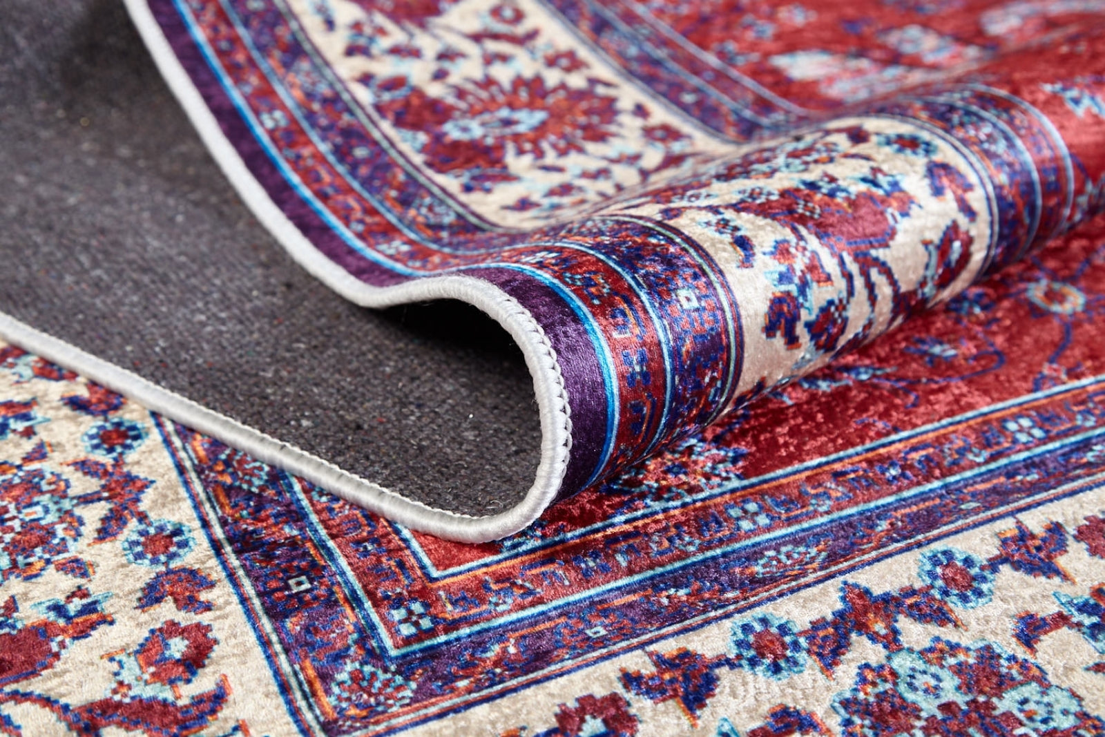 Kalety Kırmızı Özel Tasarım Dijital Baskı Halı Halınet