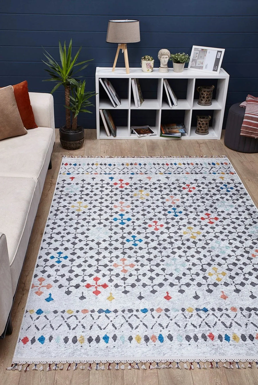 Beyaz Mavi Geometrik Modern Halı - Yıkanabilir - Kaymaz Taban - Pati Dostu
