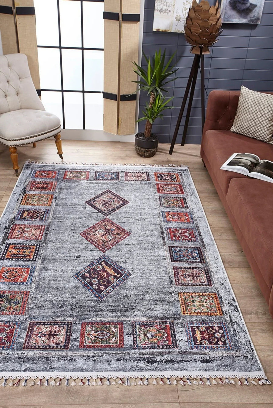 Gri Etnik Geometrik Halı - Yıkanabilir - Kaymaz Taban - Pati Dostu