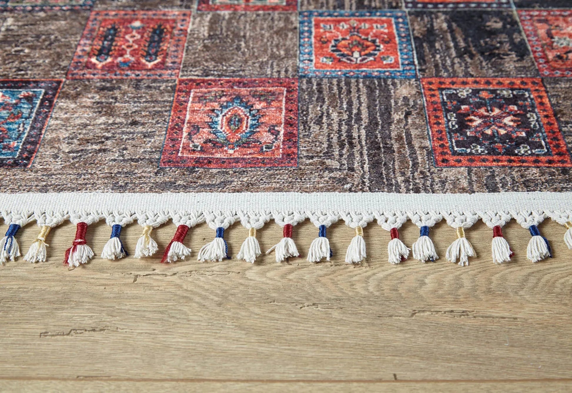 Końskie Kahverengi Geometrik Dijital Baskı Halı Halınet