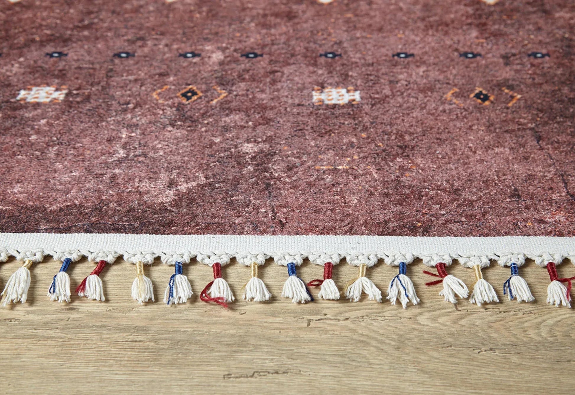 Lasin Kahverengi Klasik Dijital Baskı Halı Halınet