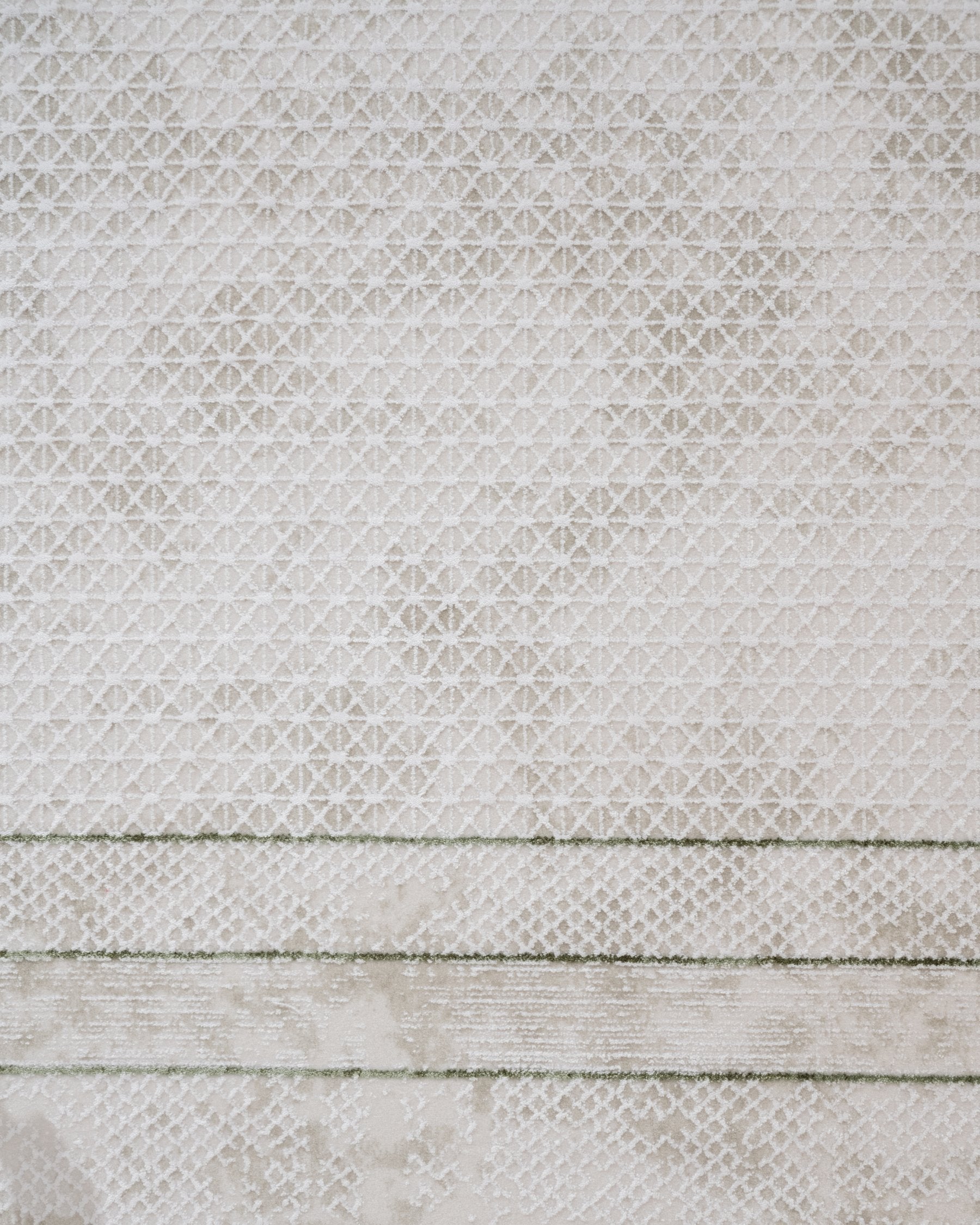 Beaumont Yeşil Çerçeveli Akrilik Makine Halısı Nexus