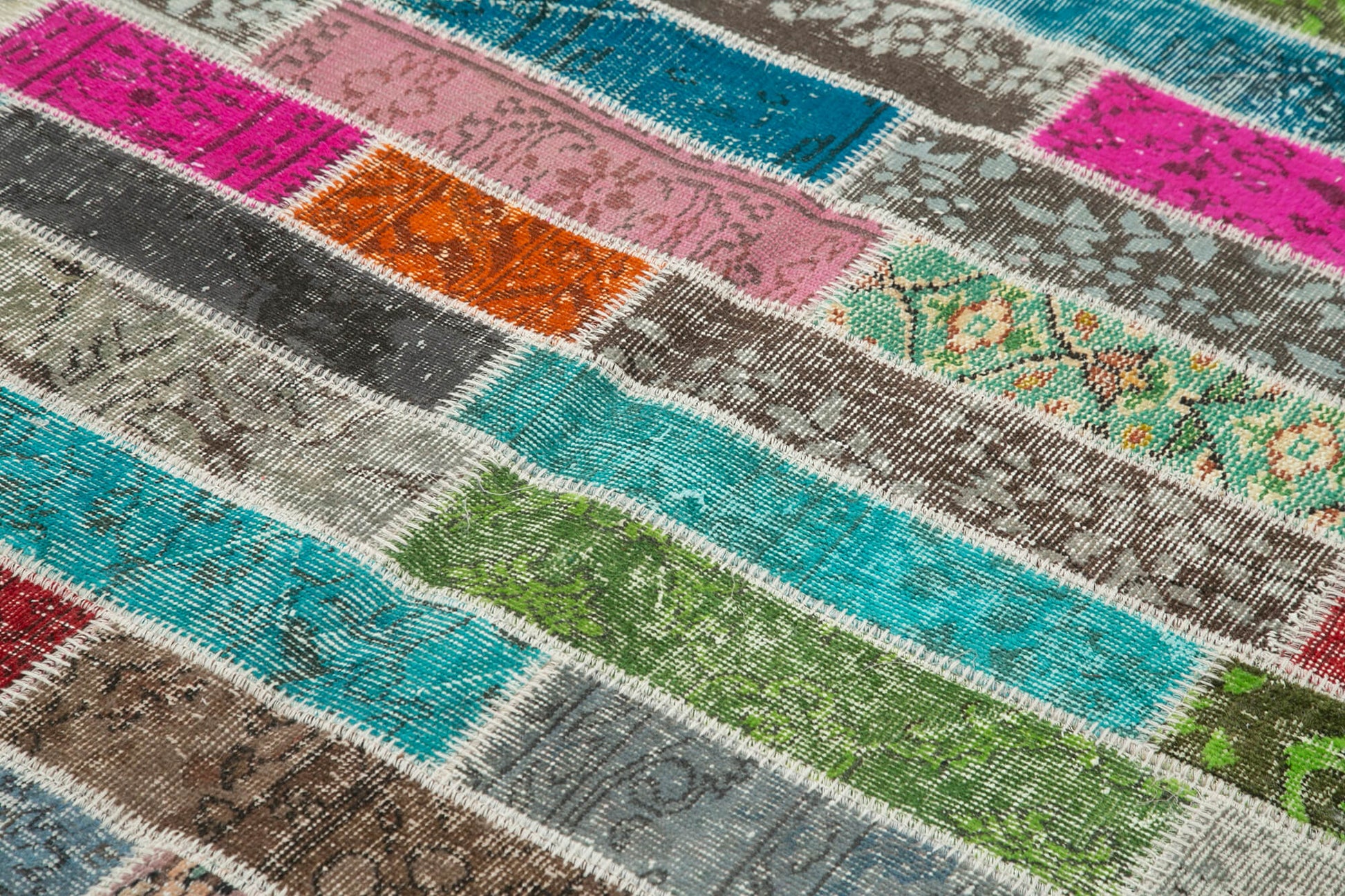 Kırk Yama Pembe Patchwork Pamuk Yün El Dokuma Halısı 173x228 Agacan