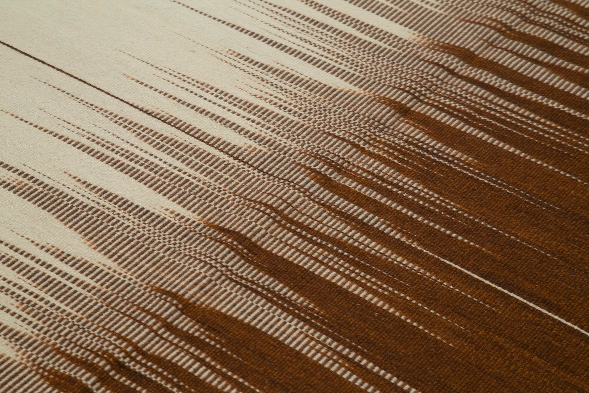 Degrade Kilim Kahverengi Çizgili Pamuk Yün El Dokuma Halısı 181x250 Agacan