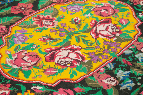 Moldovian Floral Siyah Çiçekli Pamuk Yün Keçi Tüyü El Dokuma Halısı 197x230 Agacan