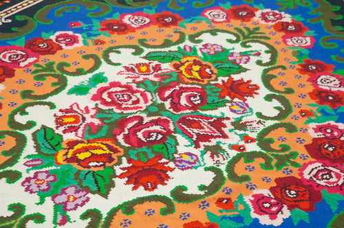 Moldovian Floral Siyah Çiçekli Pamuk Yün Keçi Tüyü El Dokuma Halısı 215x335 Agacan