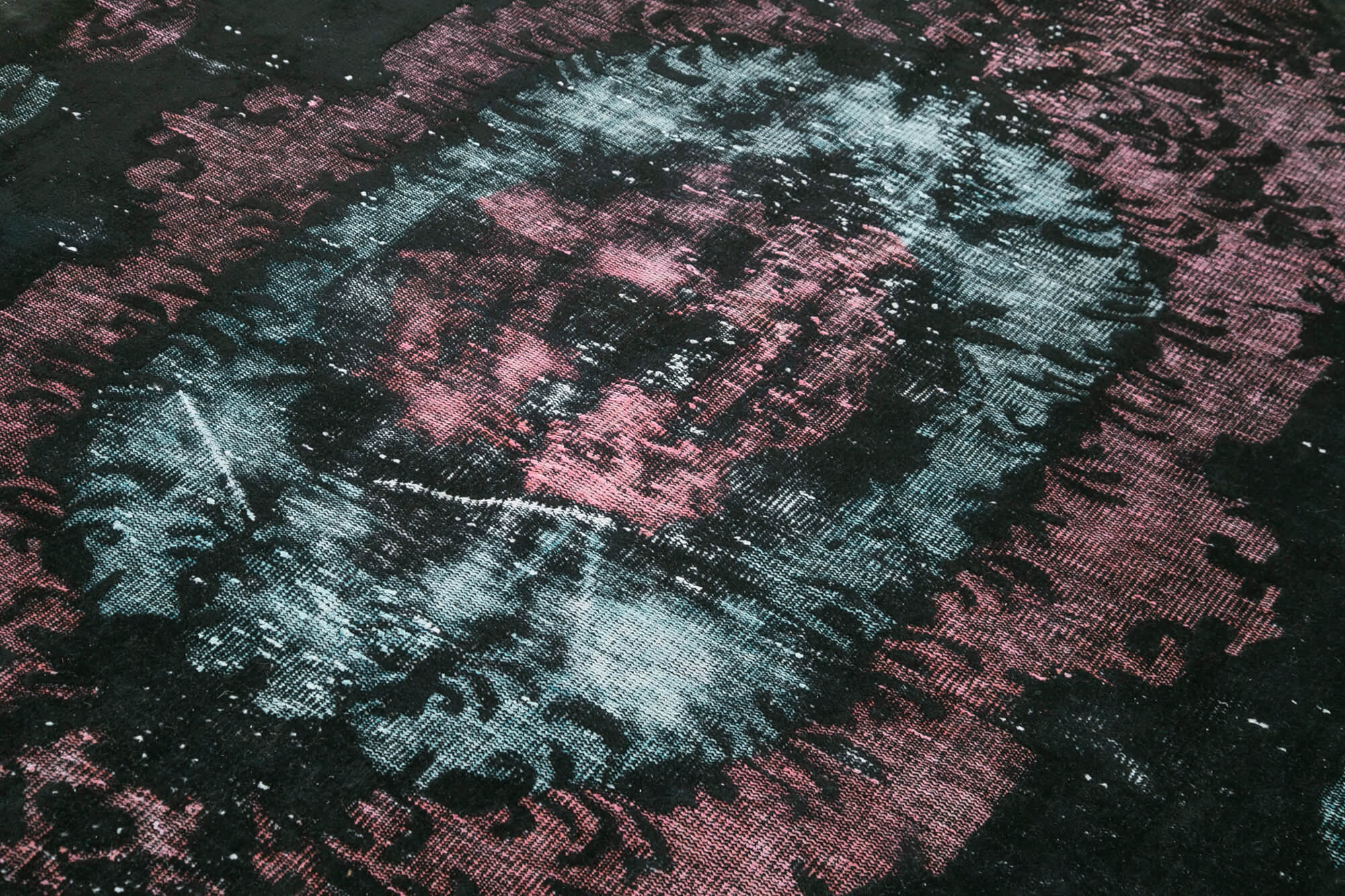 Oyma Vintage Siyah Eskitme Pamuk Yün El Dokuma Halısı 184x282 Agacan