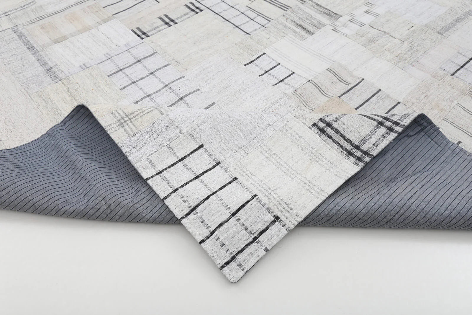 Kırk Yama Bej Patchwork Pamuk Yün El Dokuma Halısı 264x363 Agacan