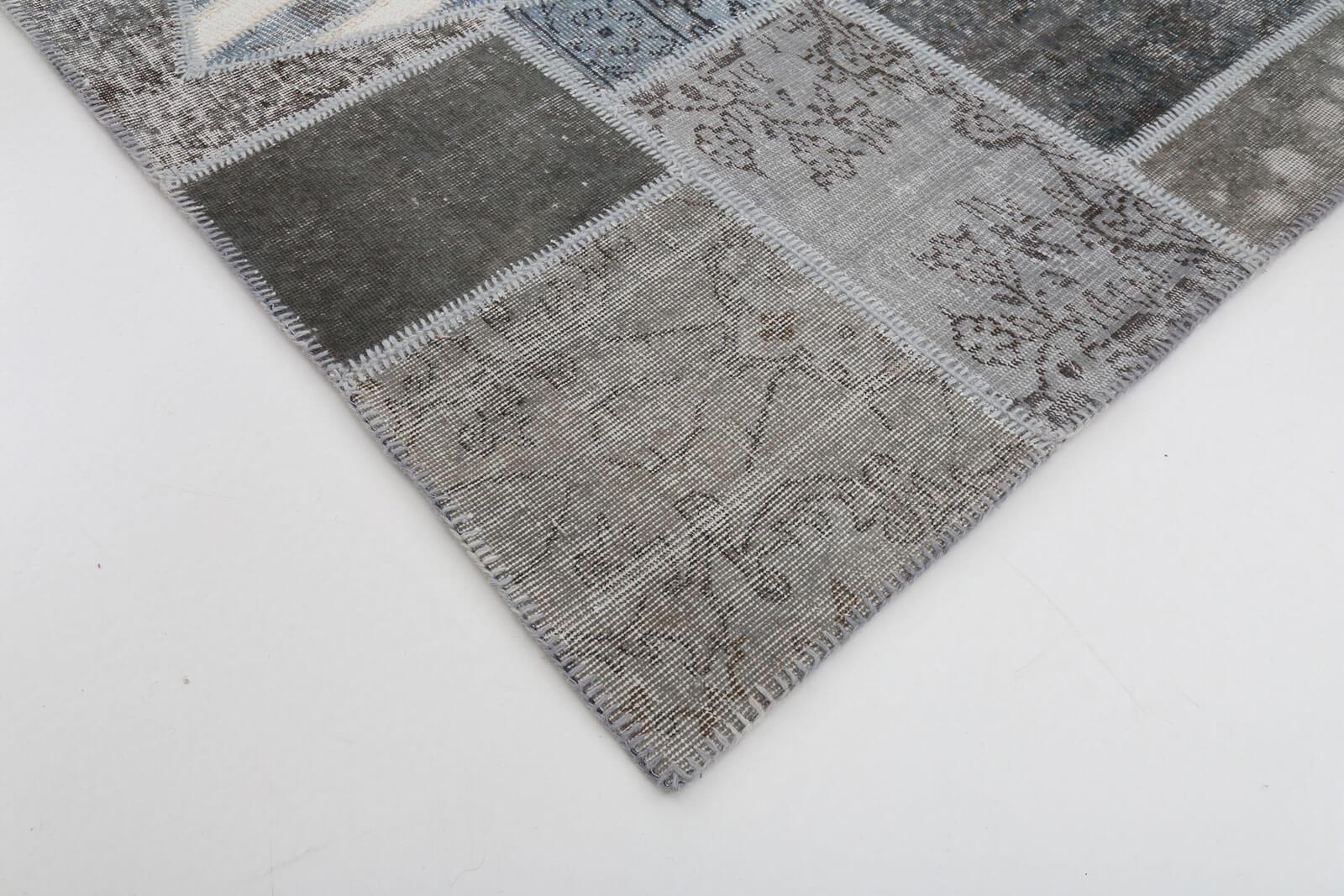 Flag Patchwork Gri Figürlü Pamuk Yün El Dokuma Halısı 201x303 Agacan