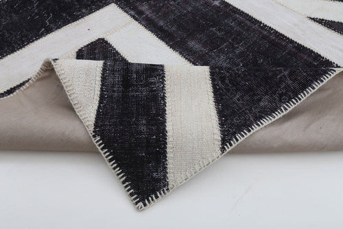 Flag Patchwork Siyah Figürlü Pamuk Yün El Dokuma Halısı 205x300 Agacan