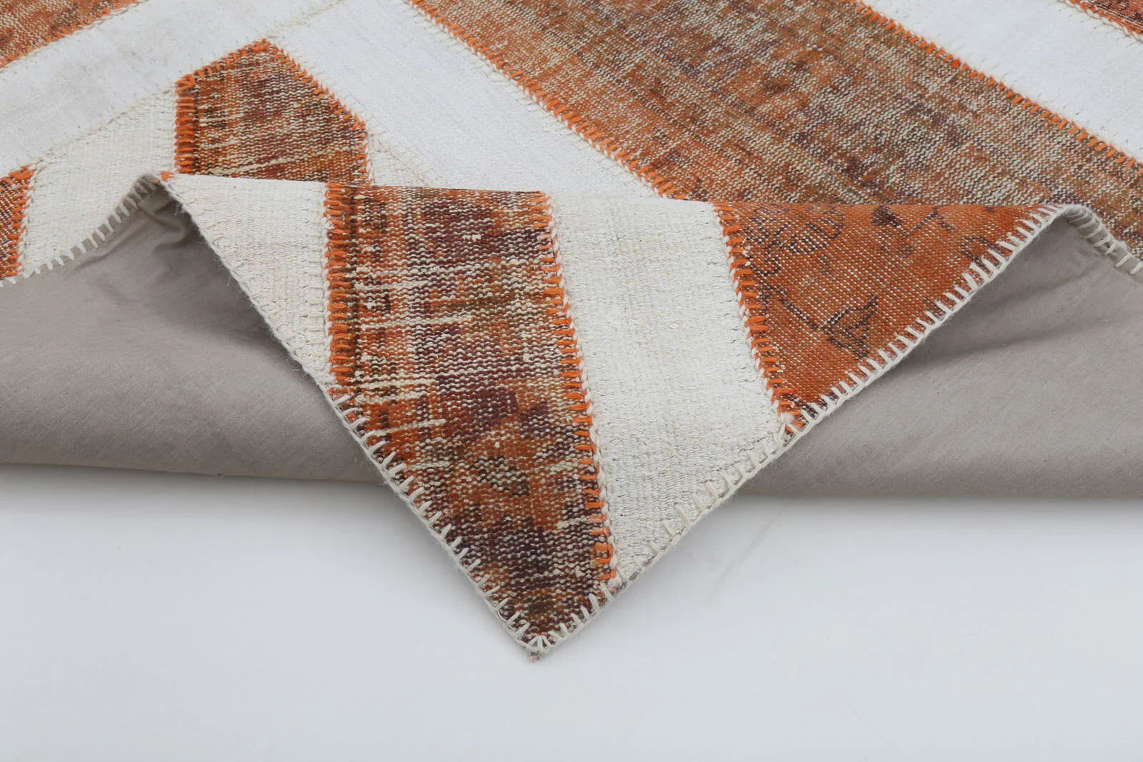 Flag Patchwork Turuncu Figürlü Pamuk Yün El Dokuma Halısı 203x301 Agacan