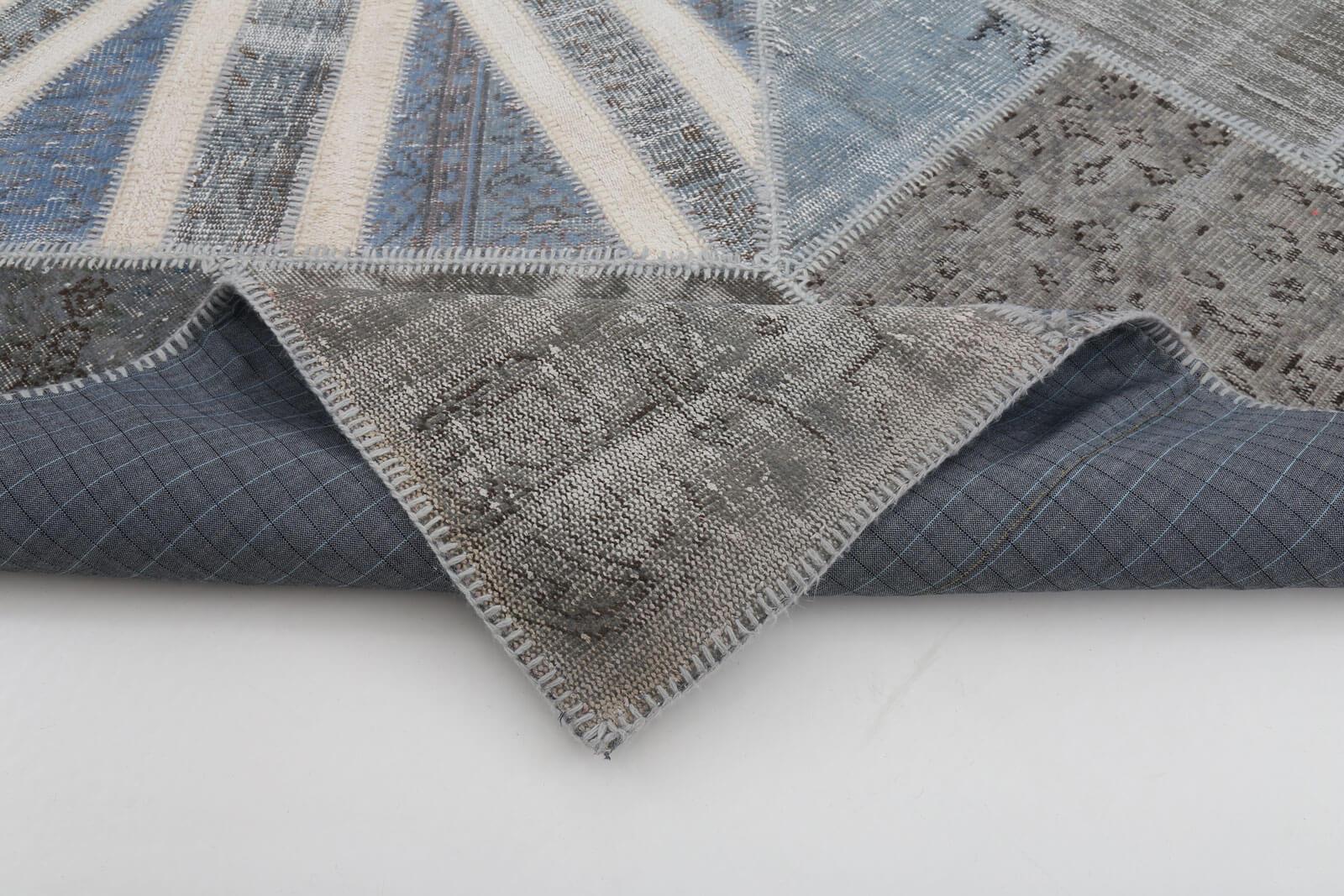 Flag Patchwork Gri Figürlü Pamuk Yün El Dokuma Halısı 201x307 Agacan