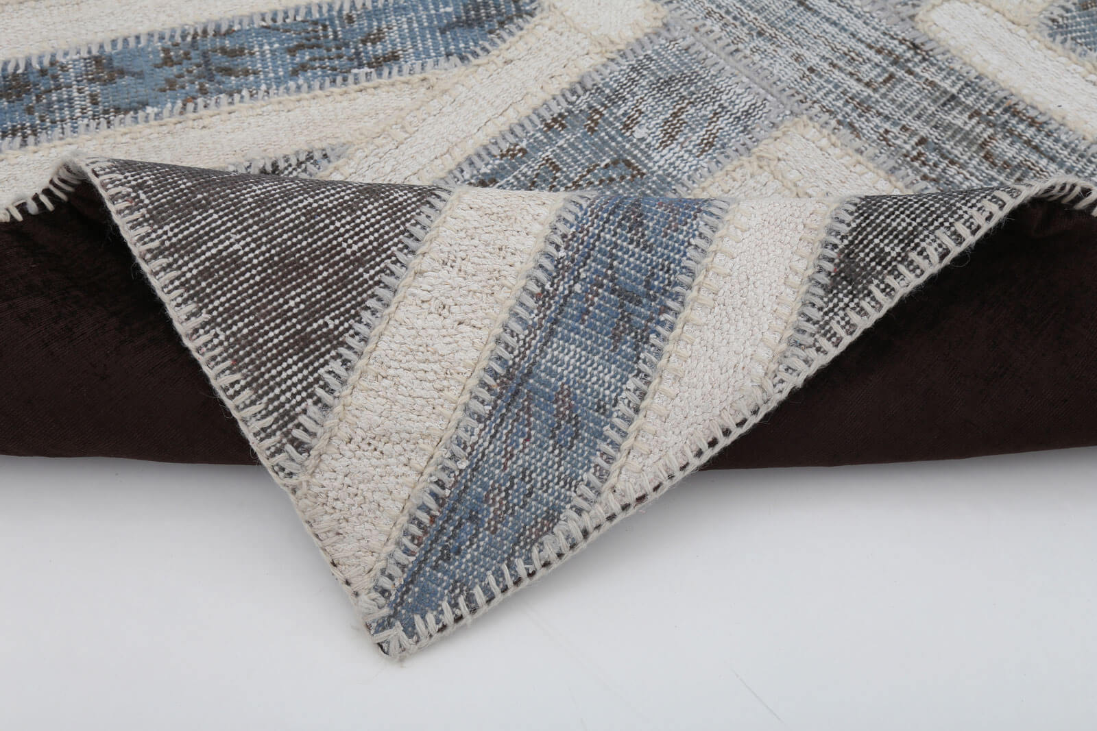 Flag Patchwork Gri Figürlü Pamuk Yün El Dokuma Halısı 93x154 Agacan