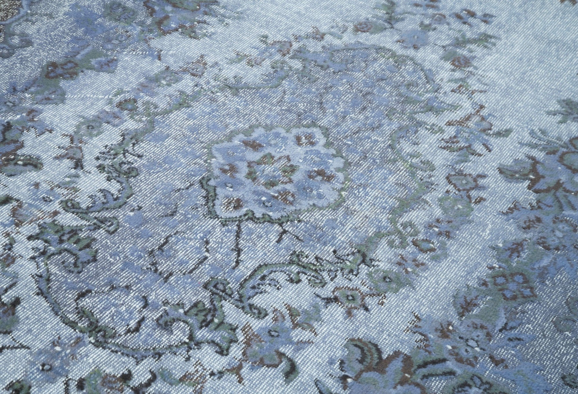 Oyma Vintage Mavi Eskitme Pamuk Yün El Dokuma Halısı 175x284 Agacan