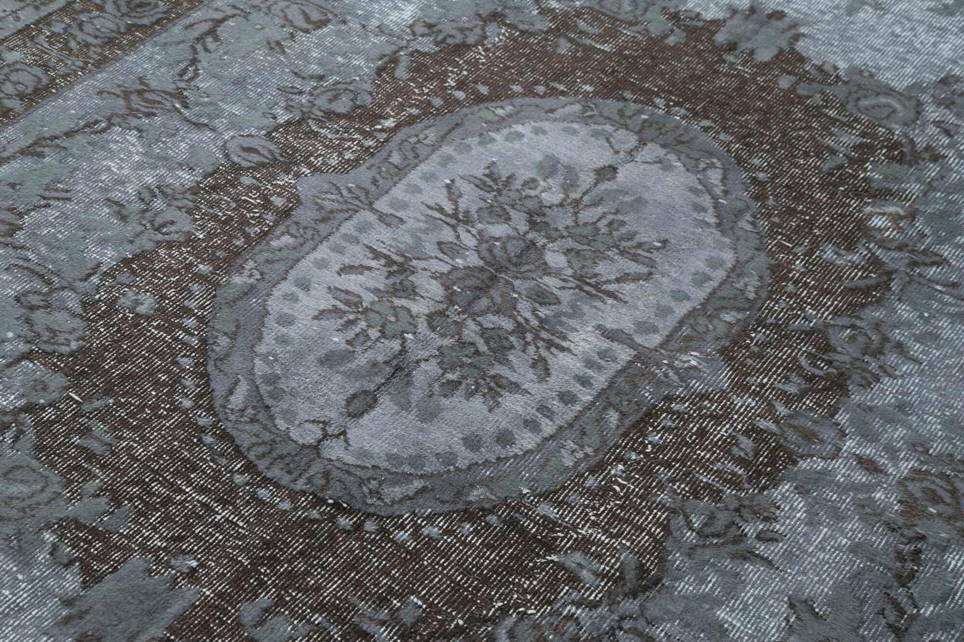 Oyma Vintage Gri Eskitme Pamuk Yün El Dokuma Halısı 174x266 Agacan