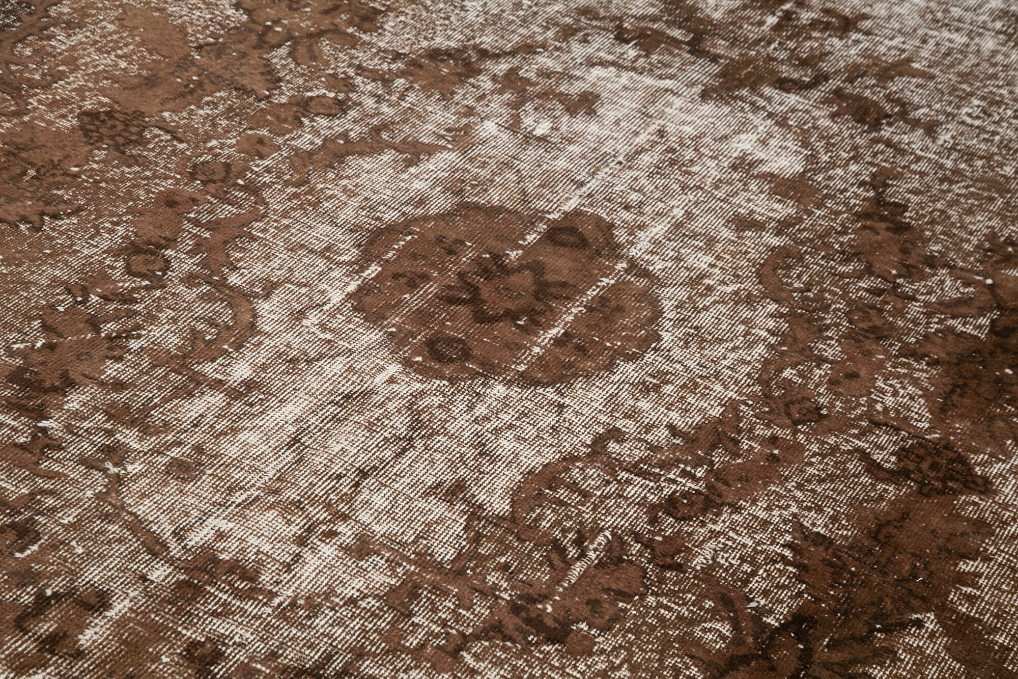 Oyma Vintage Kahverengi Eskitme Pamuk Yün El Dokuma Halısı 192x332 Agacan