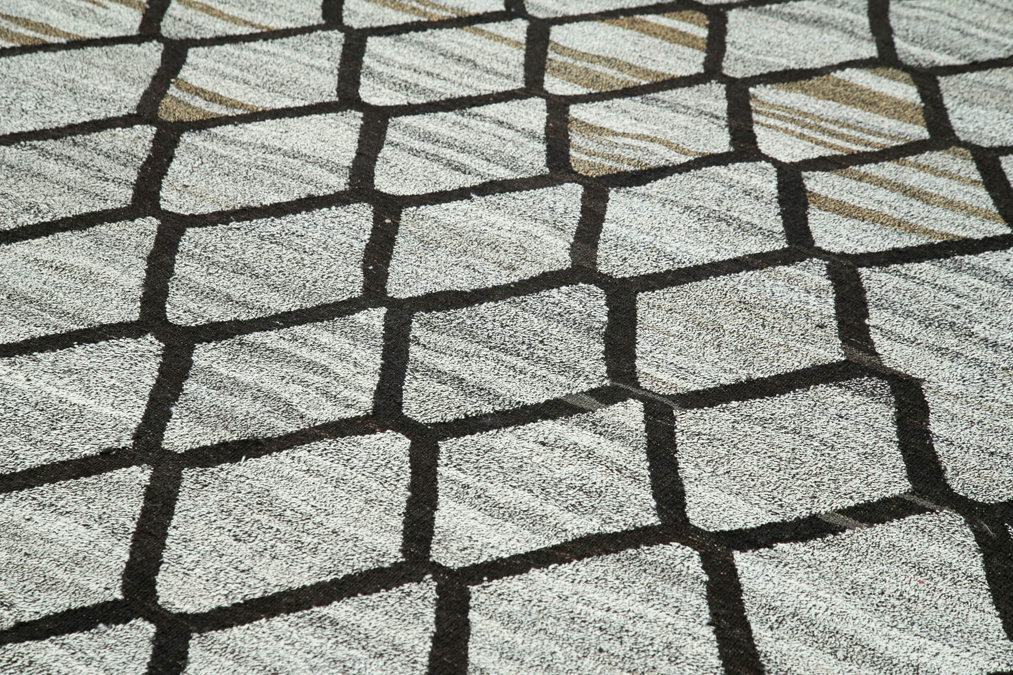 Scrap Gri Geometrik Pamuk Yün El Dokuma Halısı 250x317 Agacan