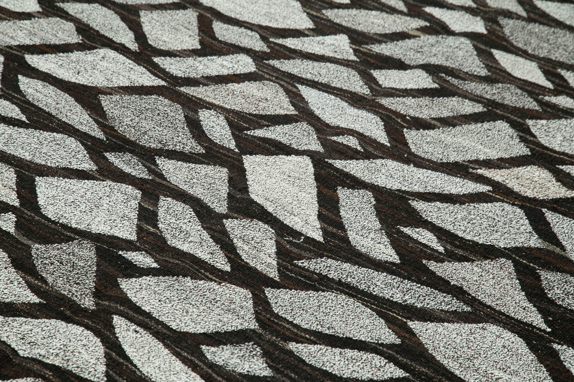 Scrap Gri Geometrik Pamuk Yün El Dokuma Halısı 251x318 Agacan