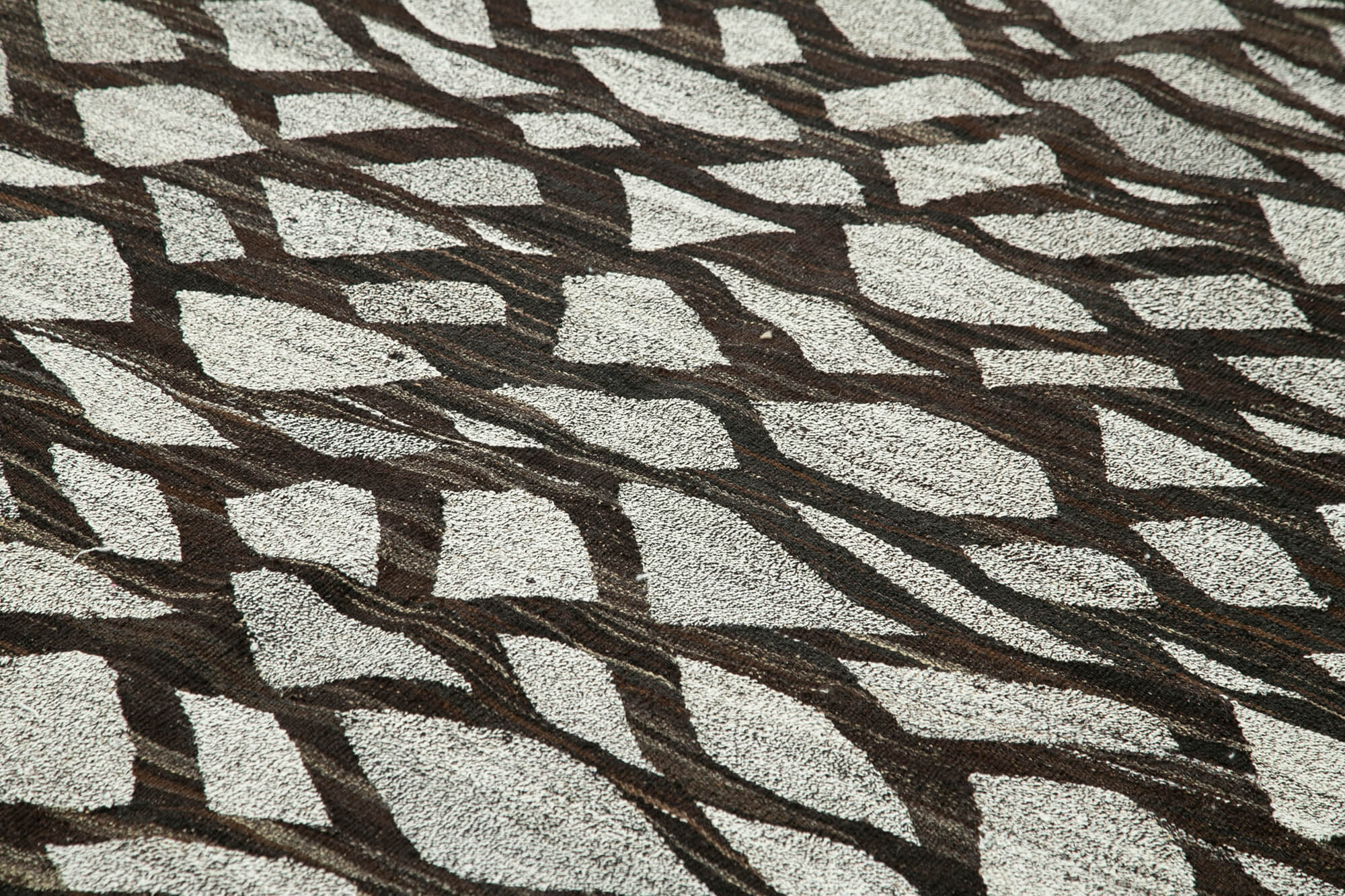 Scrap Gri Geometrik Pamuk Yün El Dokuma Halısı 247x308 Agacan