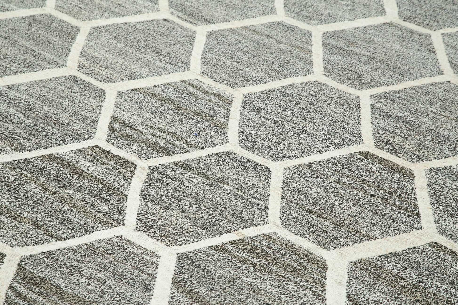 Scrap Gri Geometrik Pamuk Yün El Dokuma Halısı 252x301 Agacan