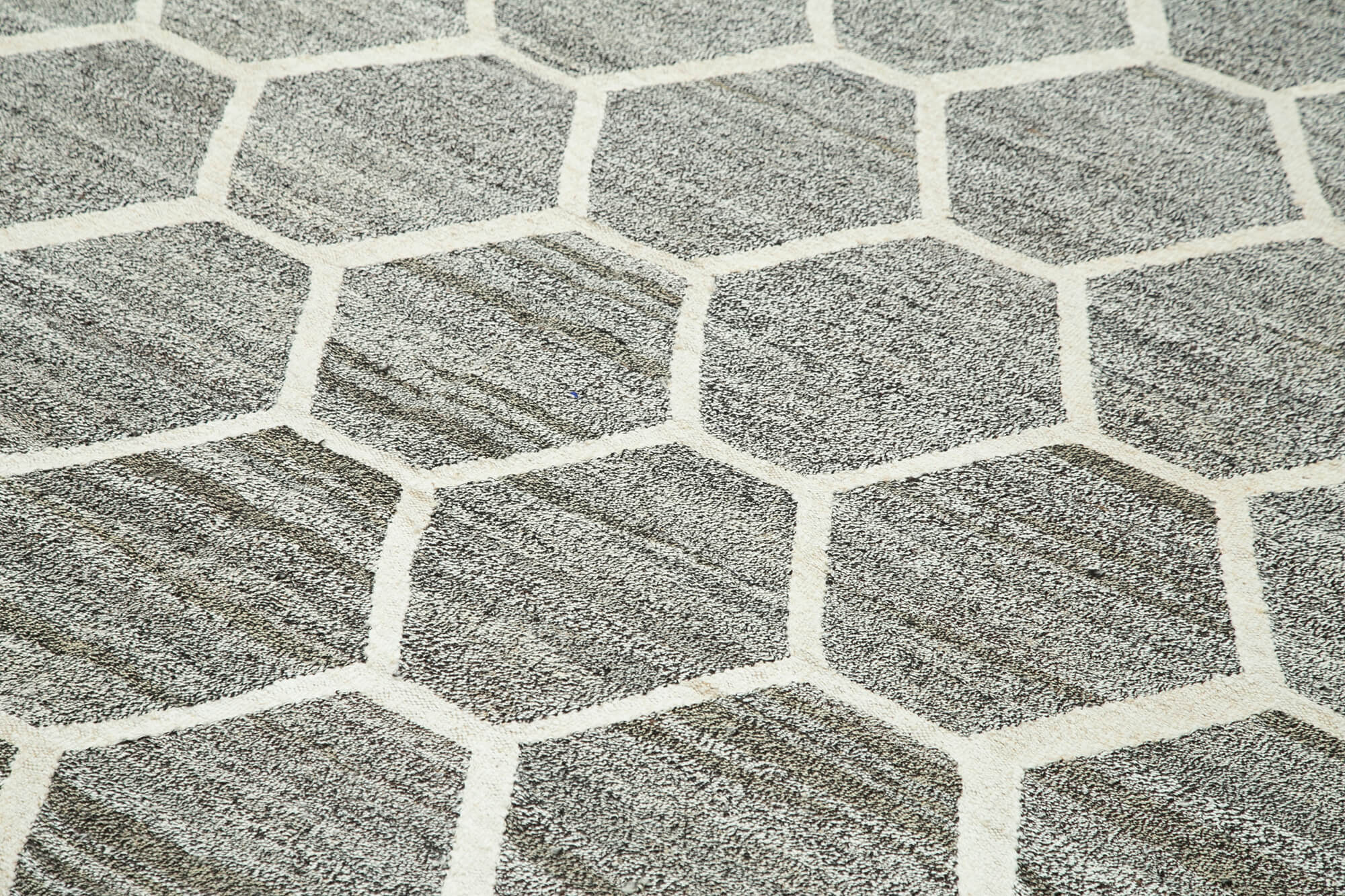 Scrap Gri Geometrik Pamuk Yün El Dokuma Halısı 252x301 Agacan