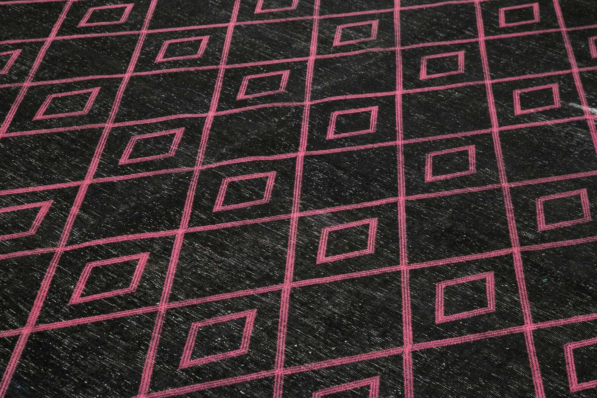 Geometric Carpet Siyah Geometrik Pamuk Yün El Dokuma Halısı 284x412 Agacan