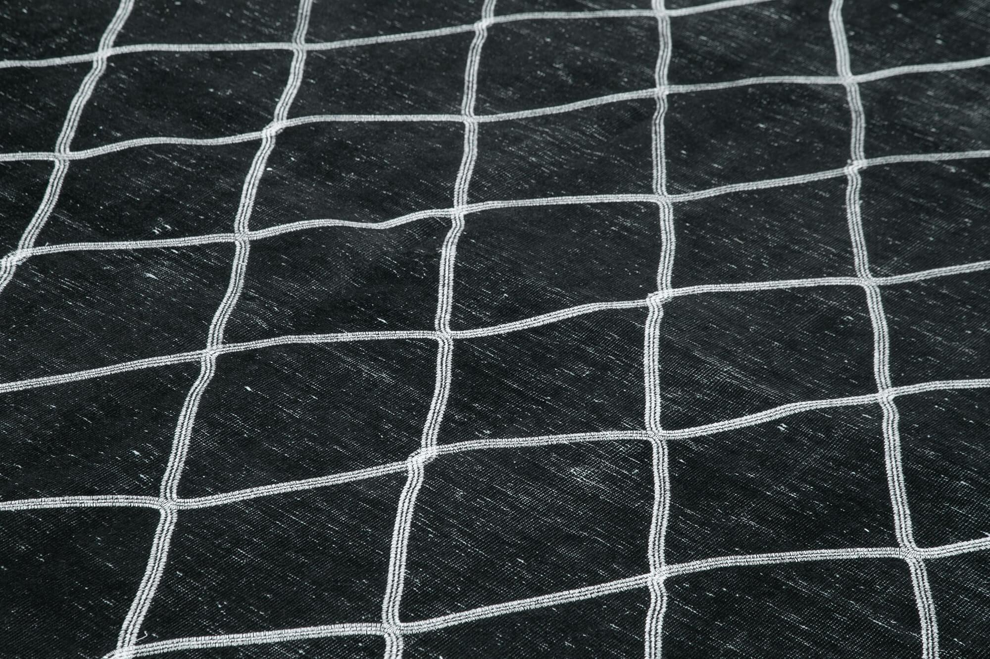 Geometric Carpet Siyah Geometrik Pamuk Yün El Dokuma Halısı 293x394 Agacan