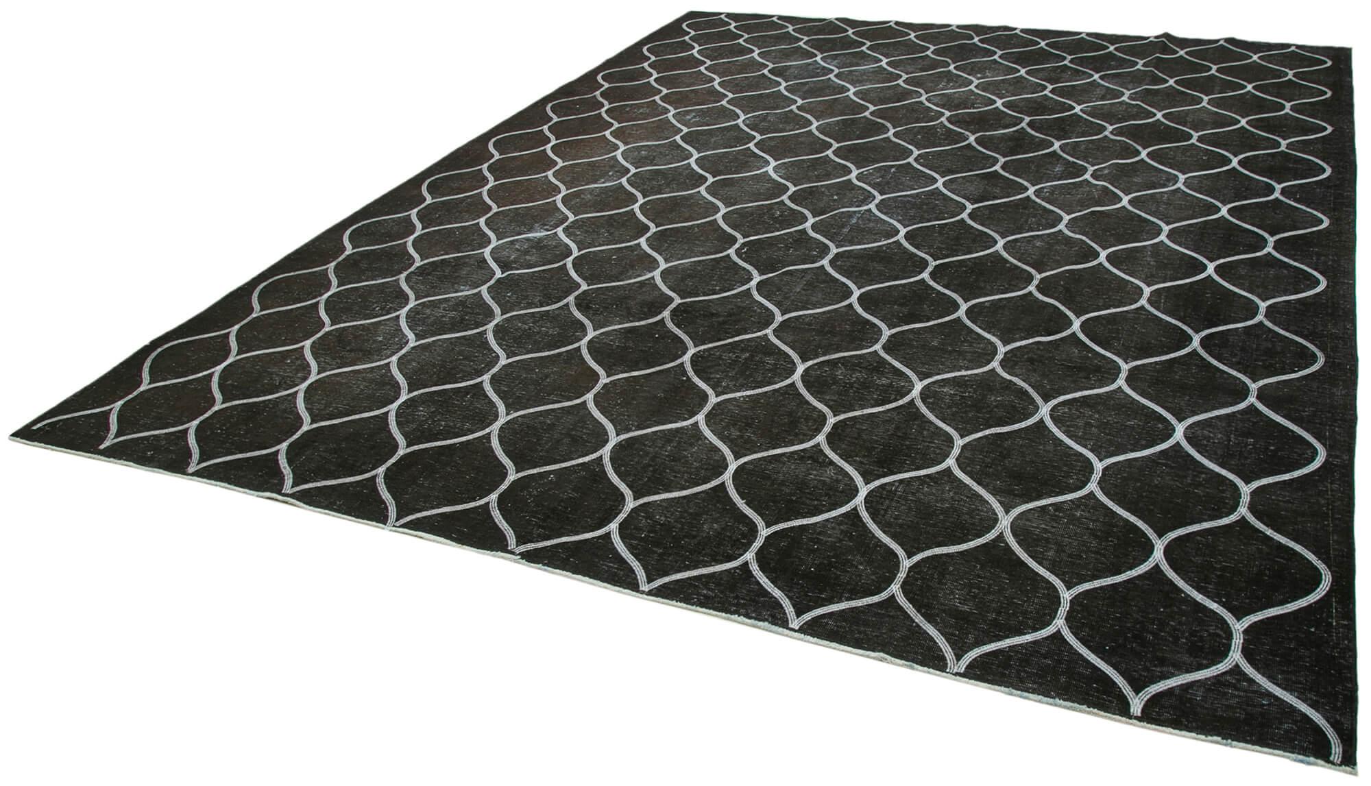 Geometric Carpet Siyah Geometrik Pamuk Yün El Dokuma Halısı 300x381 Agacan