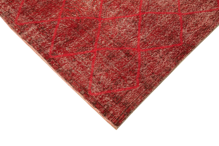 Large Red and Brown Geometric Vintage Turkish Rug 209x328 cm (6'10" x 10'9") – in the living room