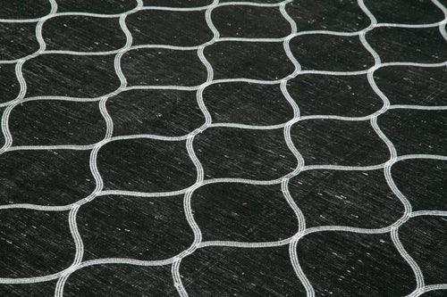 Geometric Carpet Siyah Geometrik Pamuk Yün El Dokuma Halısı 293x387 Agacan