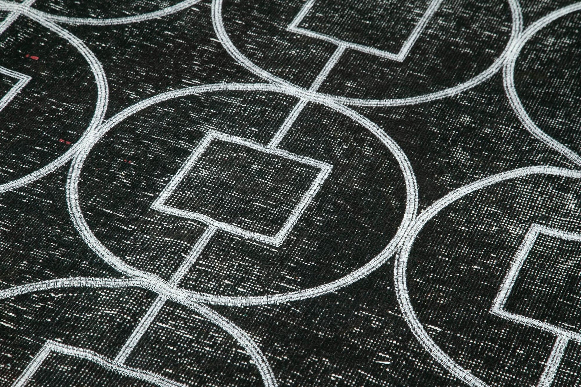 Geometric Carpet Siyah Geometrik Pamuk Yün El Dokuma Halısı 137x390 Agacan