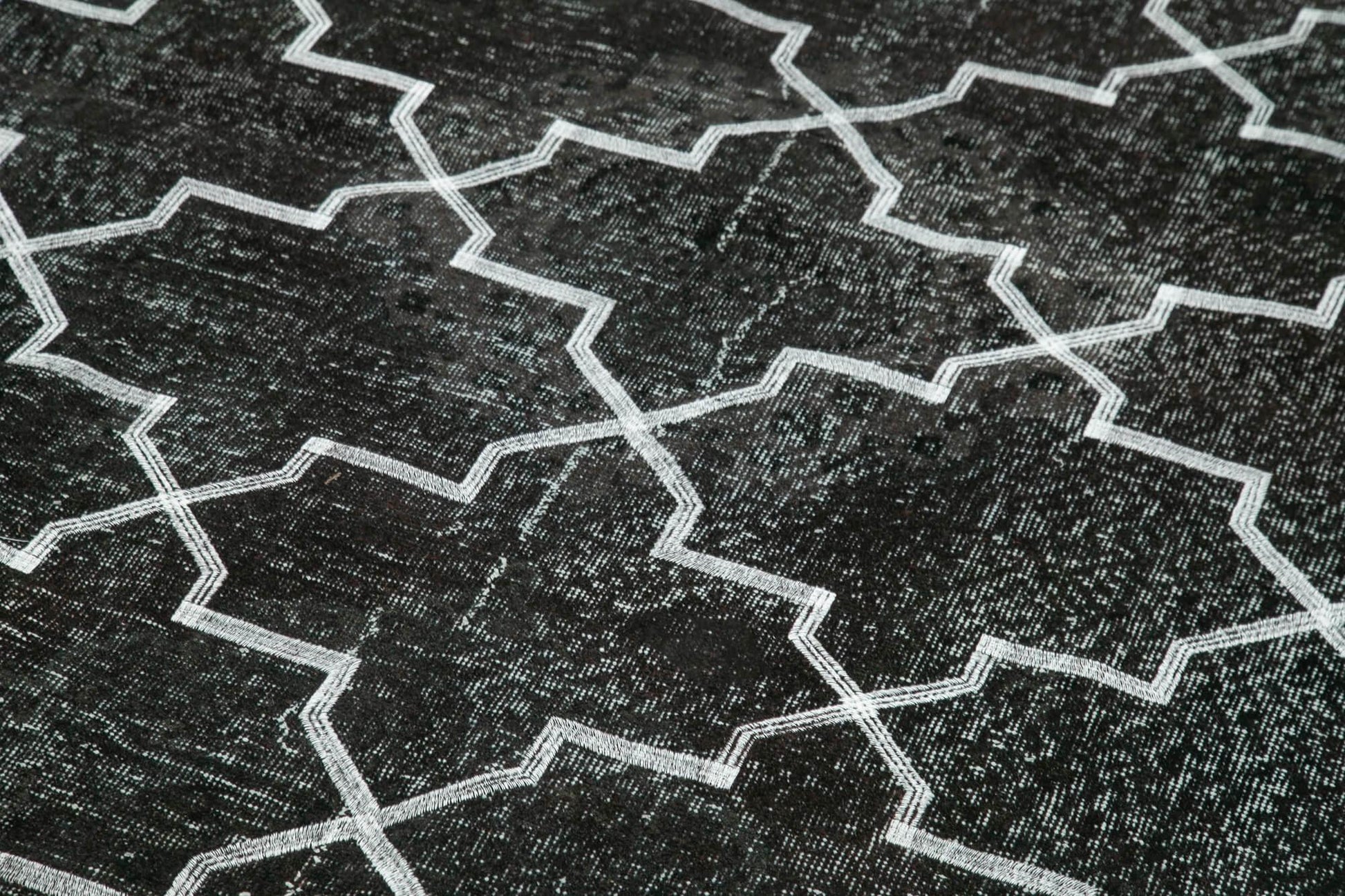 Geometric Carpet Siyah Geometrik Pamuk Yün El Dokuma Halısı 152x376 Agacan