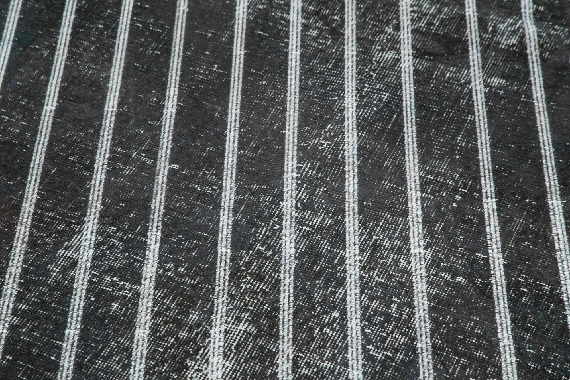 Geometric Carpet Siyah Geometrik Pamuk Yün El Dokuma Halısı 141x372 Agacan
