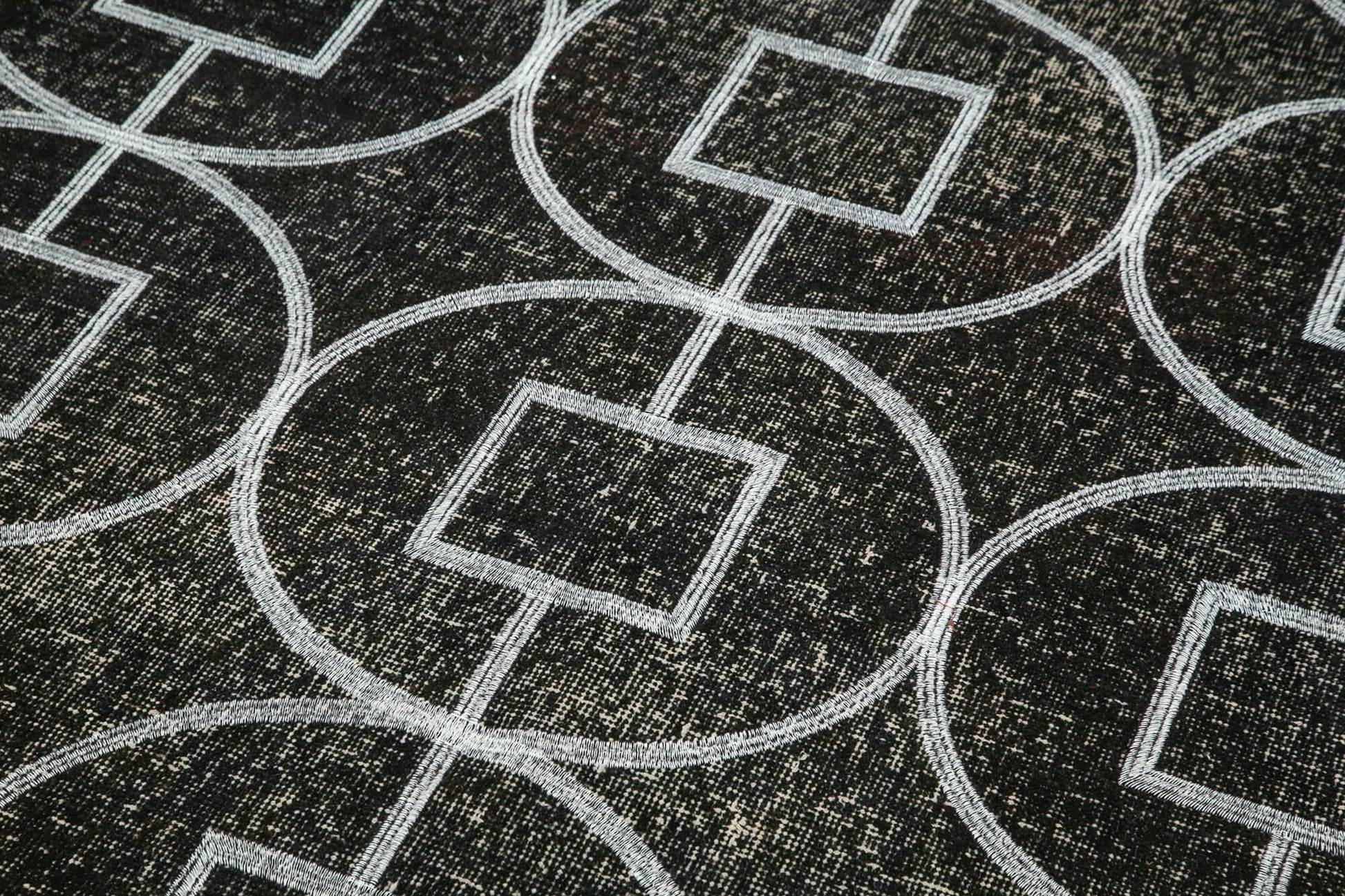 Geometric Carpet Siyah Geometrik Pamuk Yün El Dokuma Halısı 141x306 Agacan
